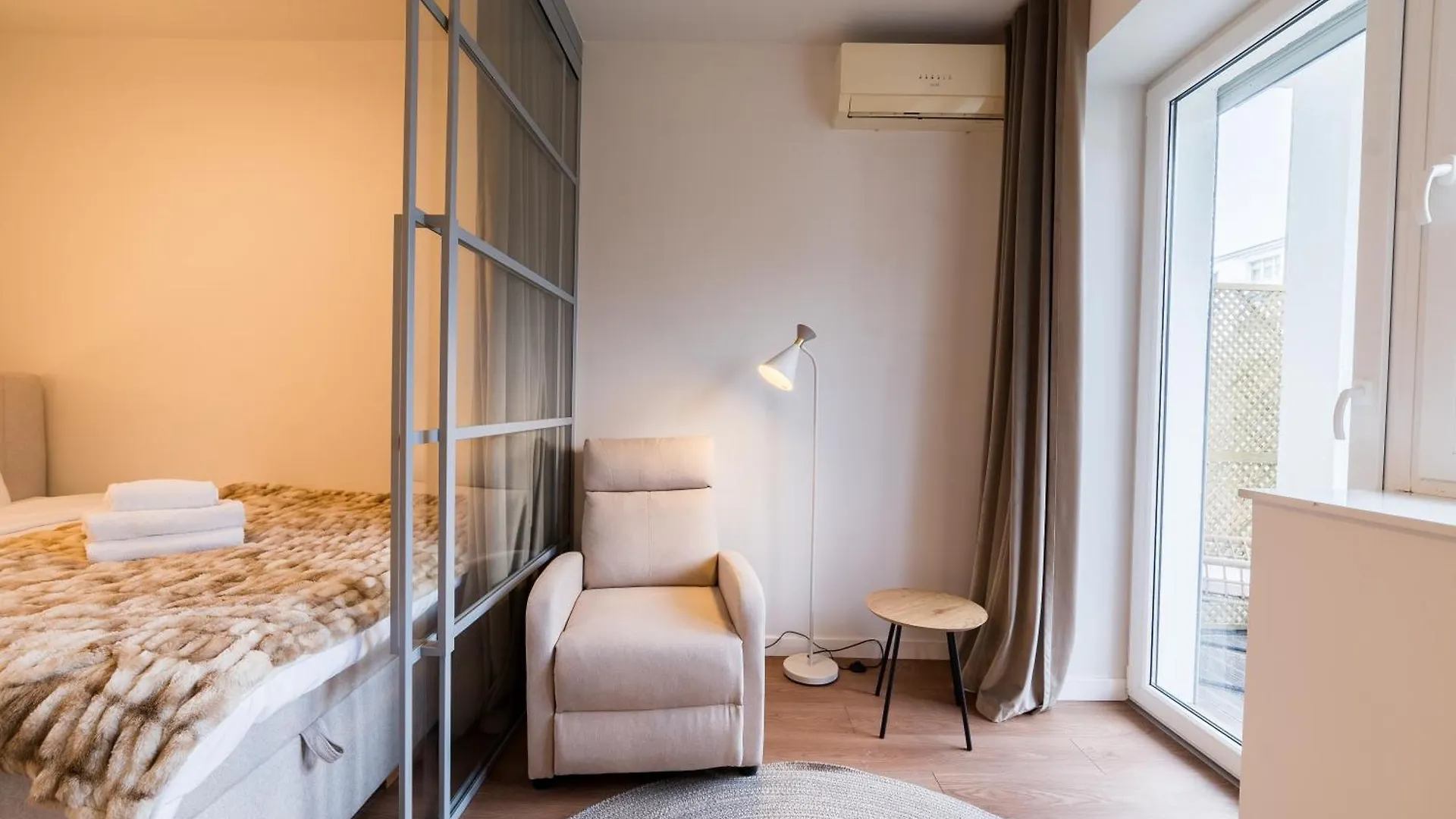 Grunwald Raszynska Apartment بوزنان بولندا